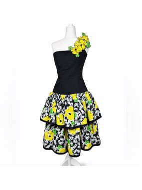 Rare Vintage Victor Costa Gown Black and Yellow Fit and Flare Size 8